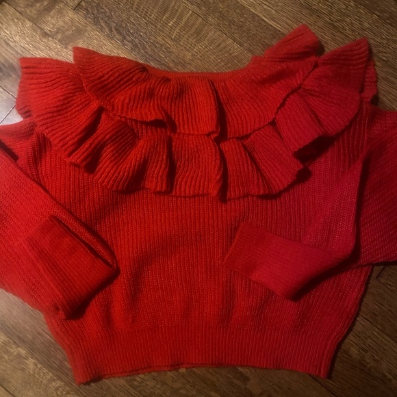 Red sweater - Picture 2 of 2